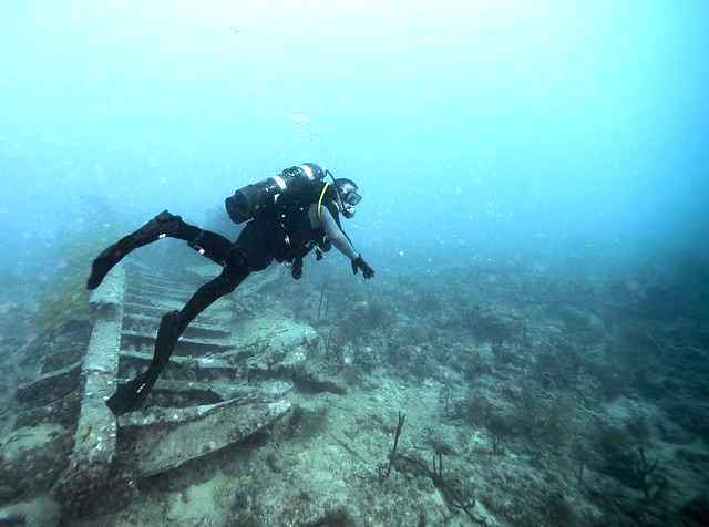 Hörgerät für 12000 Euro beim Baden verloren – Heldentat der Wasserrettung